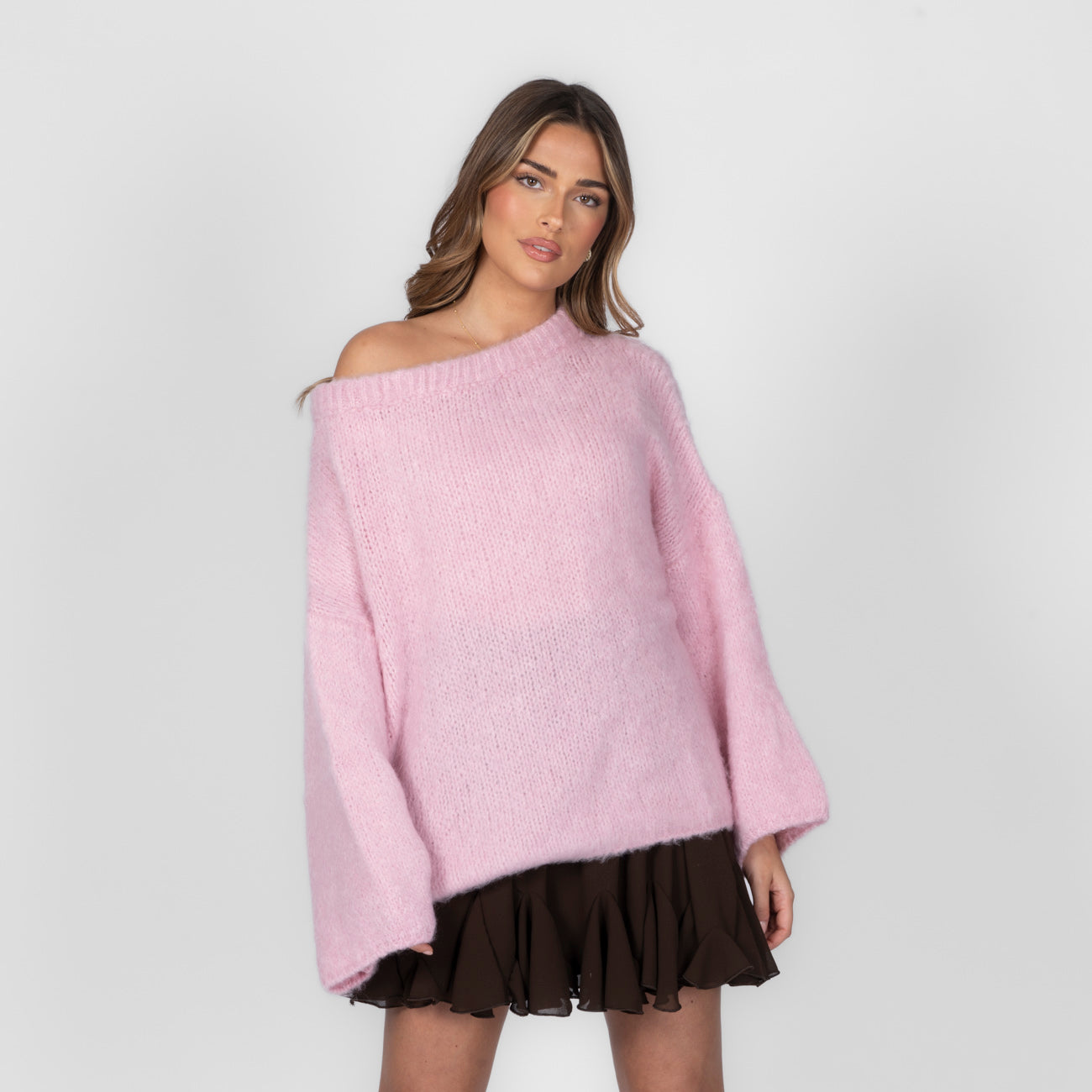 Ultra-Soft Off-Shoulder Strick