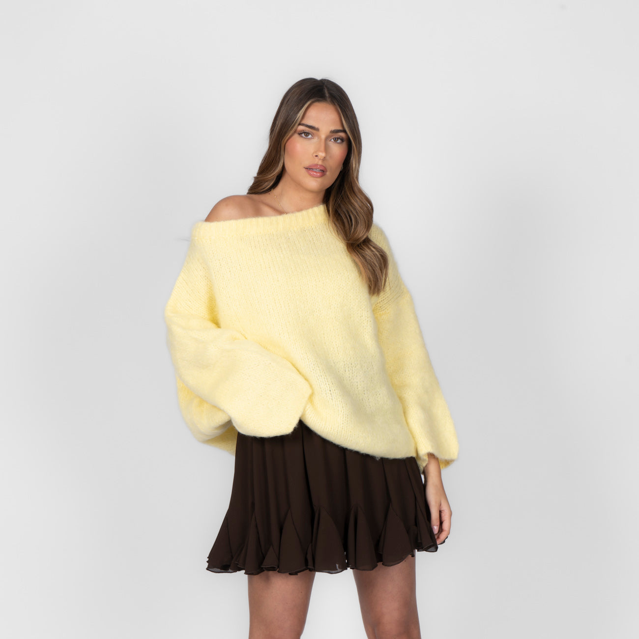 Ultra-Soft Off-Shoulder Strick