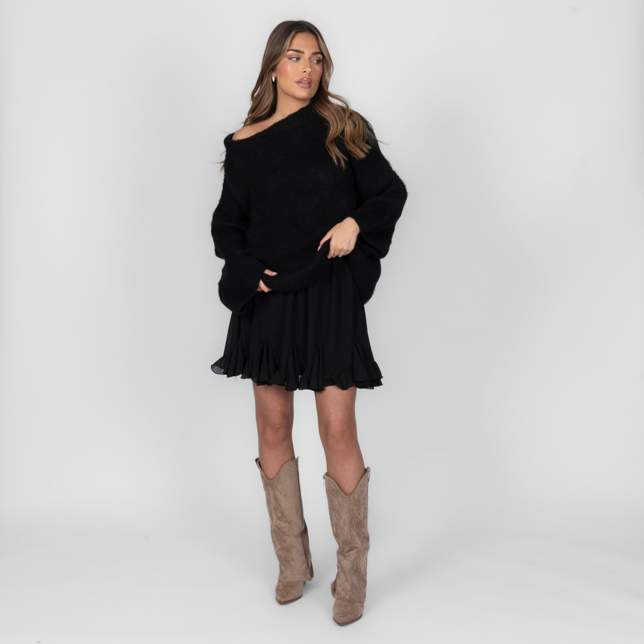 Ultra-Soft Off-Shoulder Strick