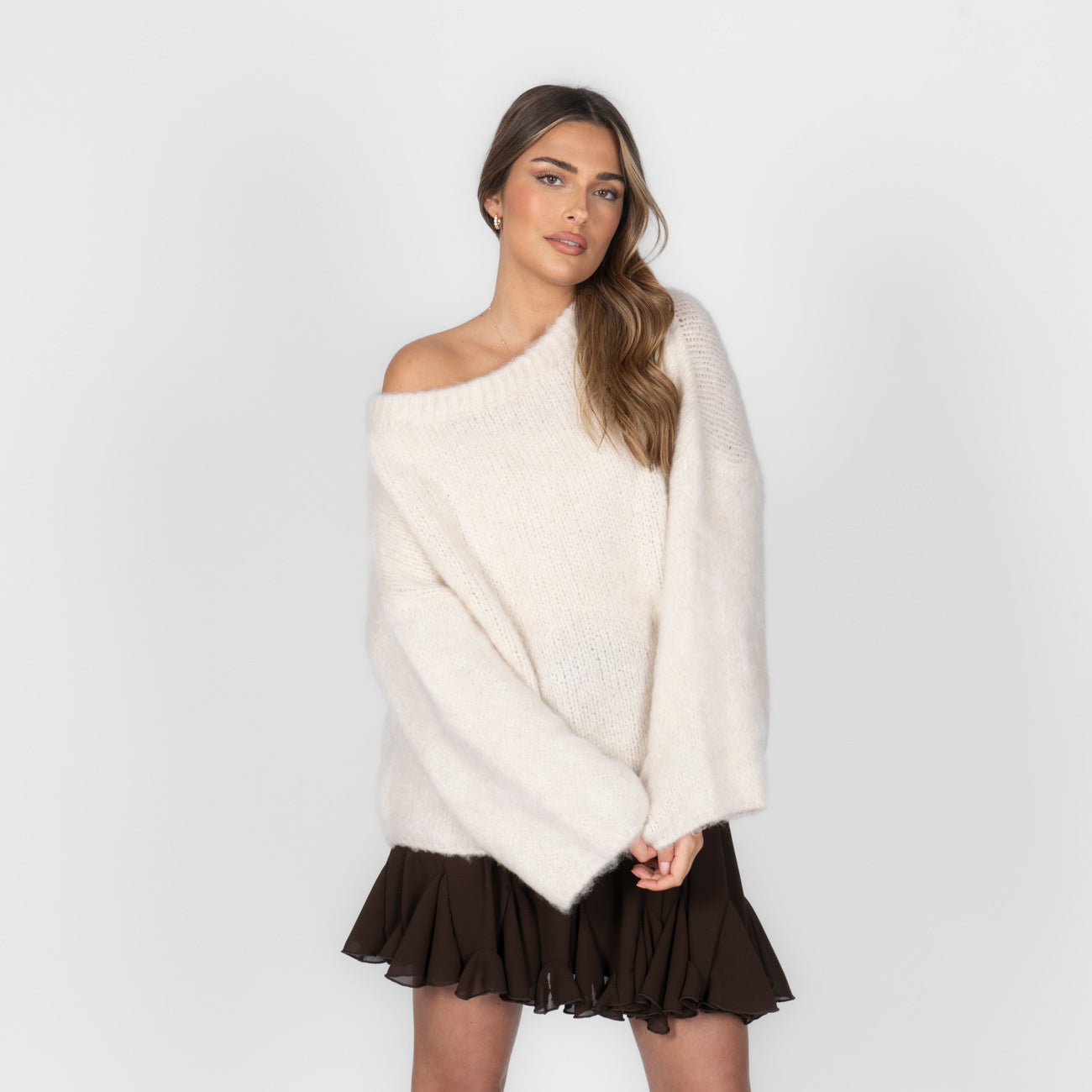 Ultra-Soft Off-Shoulder Strick