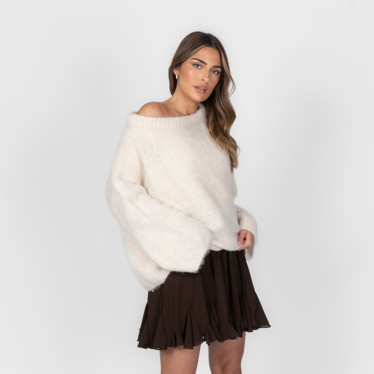 Ultra-Soft Off-Shoulder Strick
