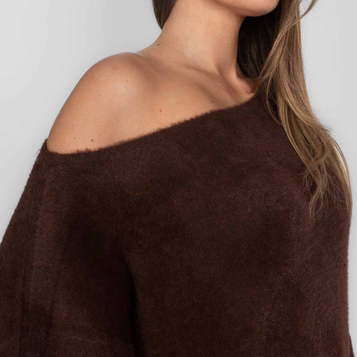 Ultra-weicher Everyday Off-Shoulder Pullover