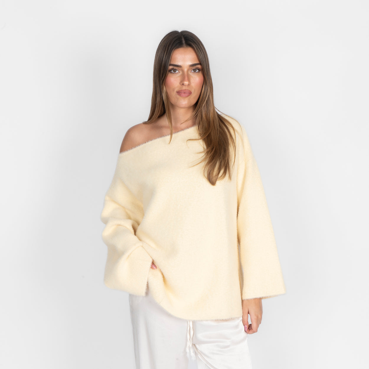 Ultra-weicher Everyday Off-Shoulder Pullover
