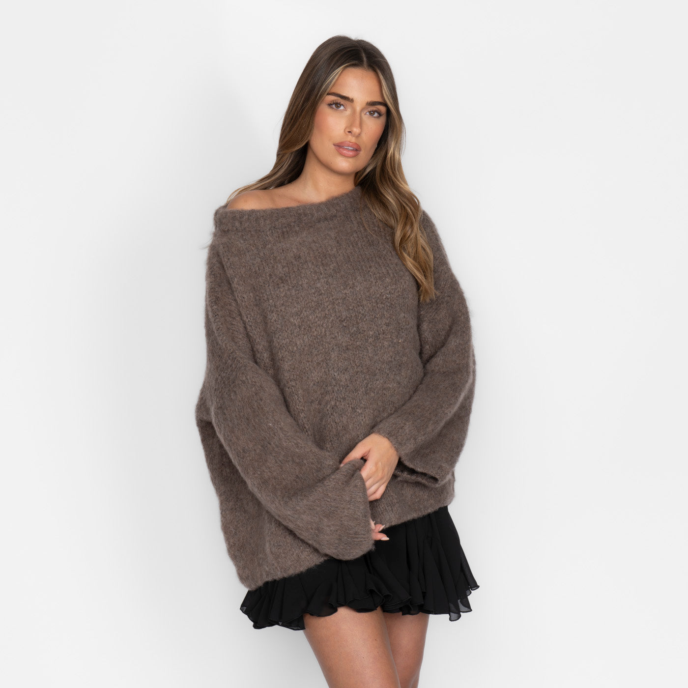 Ultra-Soft Off-Shoulder Strick