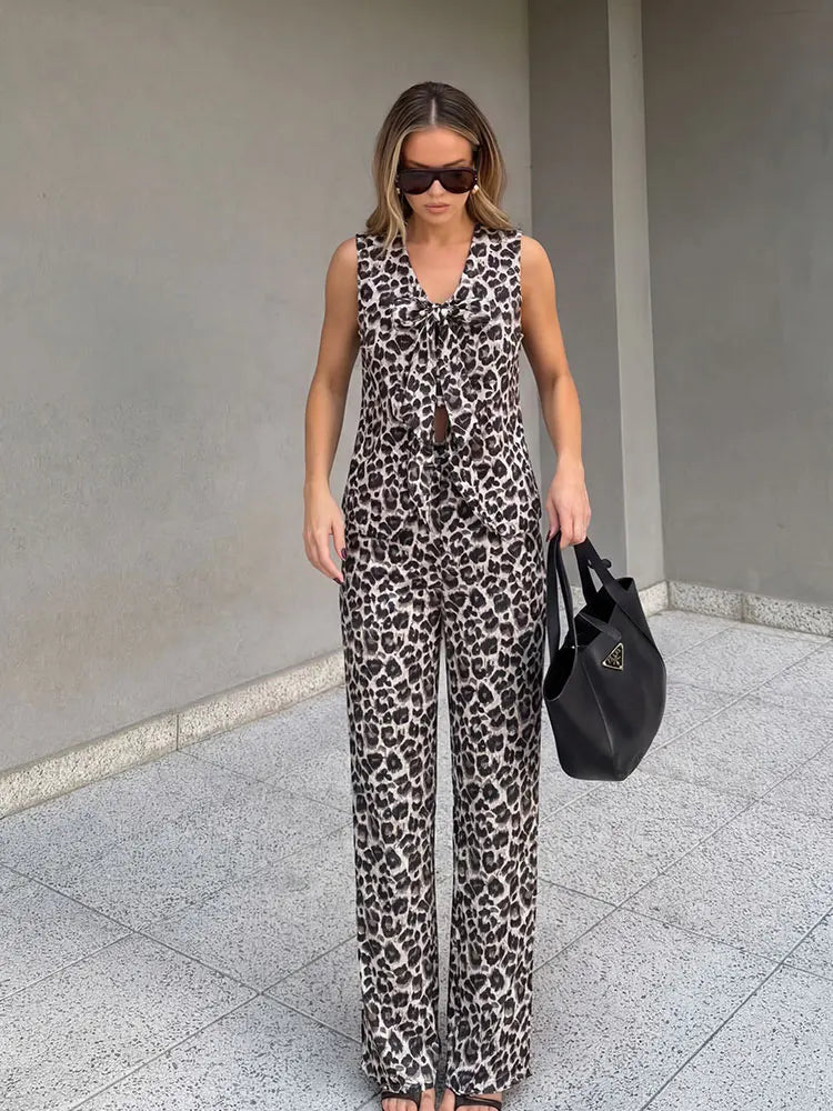 LEO-Set – Weste und Hose