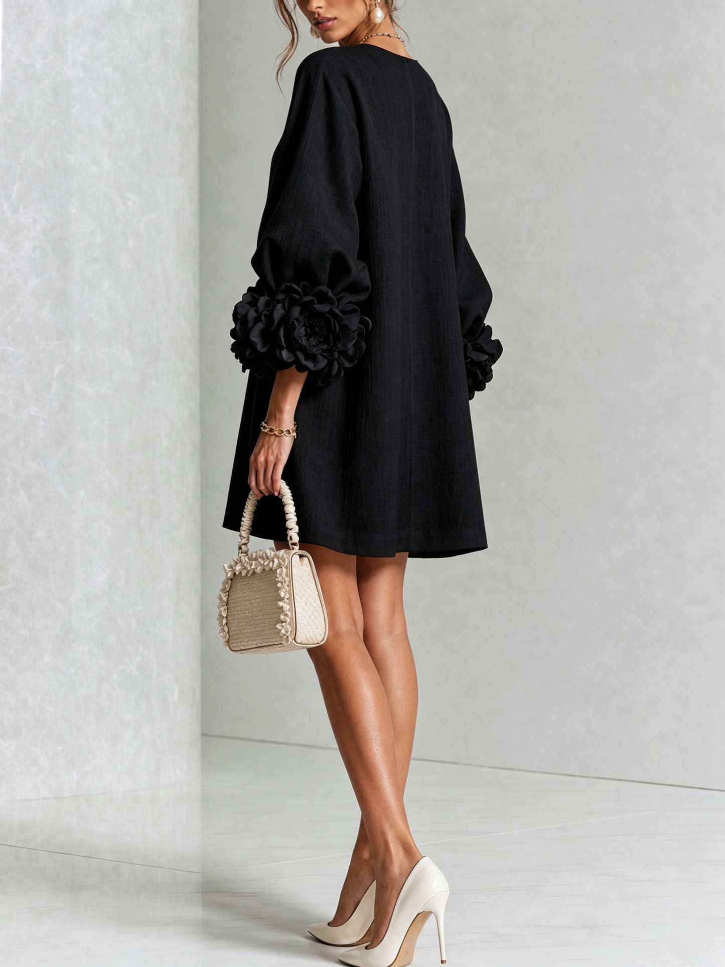 Weißes Blumendesign Hemdblusenkleid mit auffälligen Blumenkämpfen