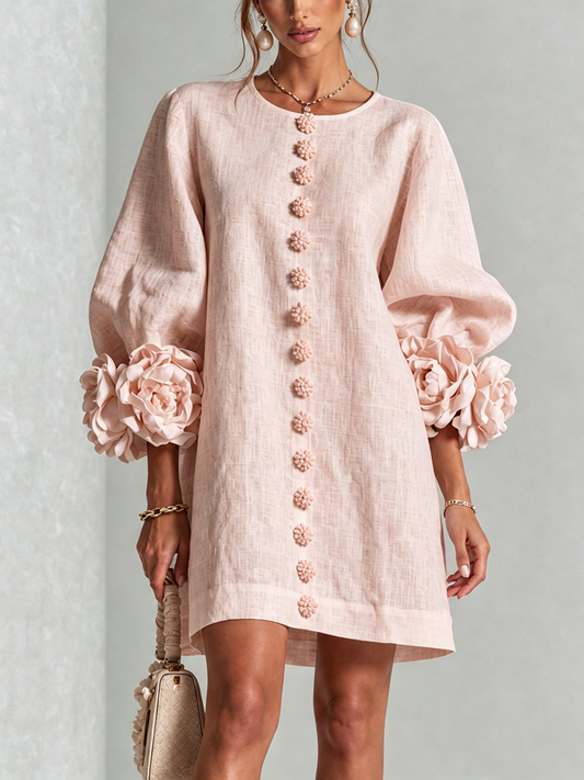Rosa Blumenhemd-Mini-Kleid mit auffälligen Blumenmanschetten