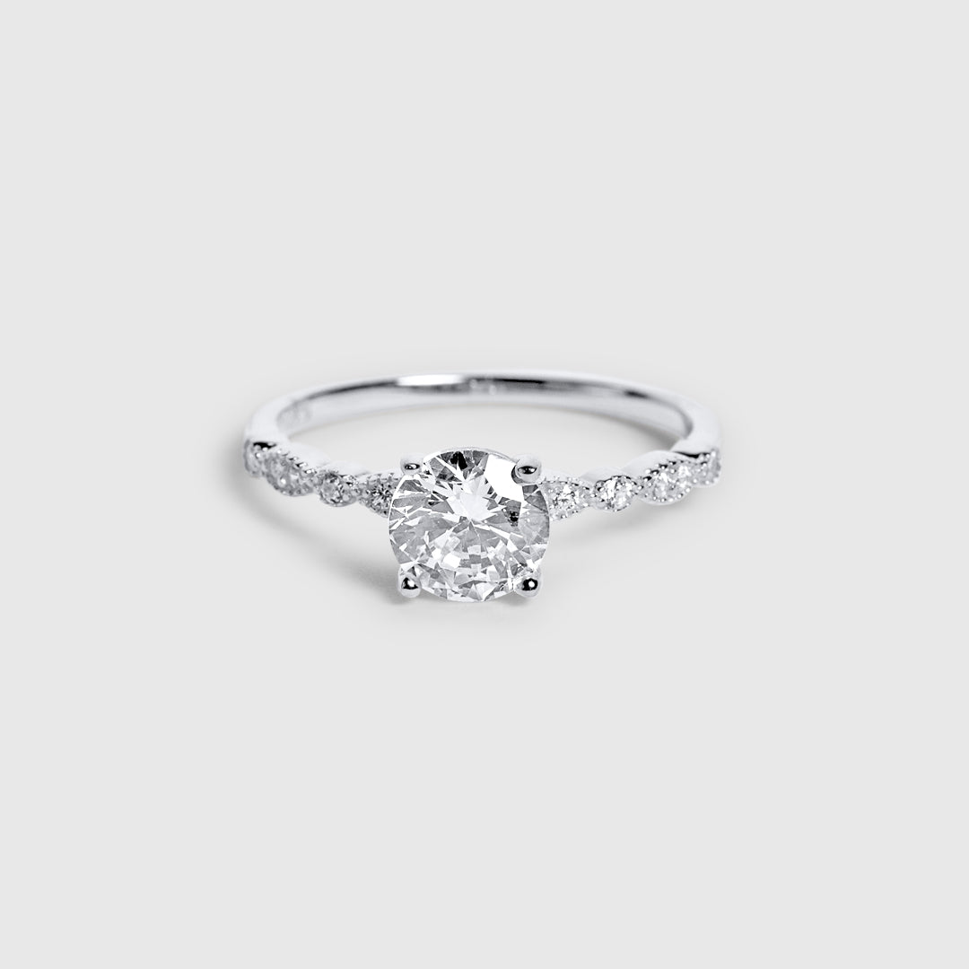 Pretty Crystal Ring